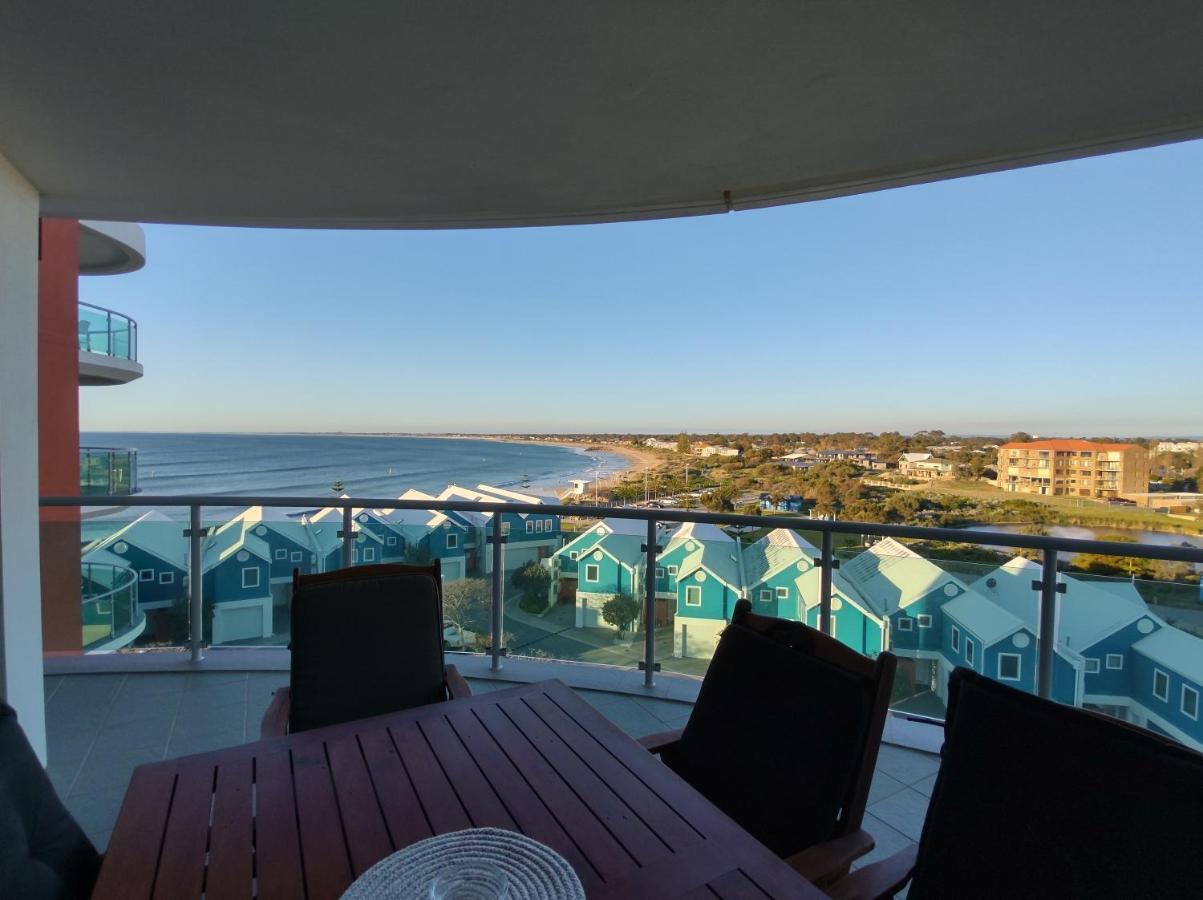 A 406 Fantastic Ocean Beach And Marina View Apt - マンジュラ エクステリア 写真