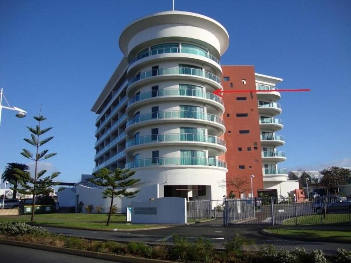 A 406 Fantastic Ocean Beach And Marina View Apt - マンジュラ エクステリア 写真