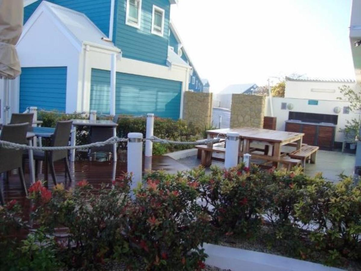 A 406 Fantastic Ocean Beach And Marina View Apt - マンジュラ エクステリア 写真