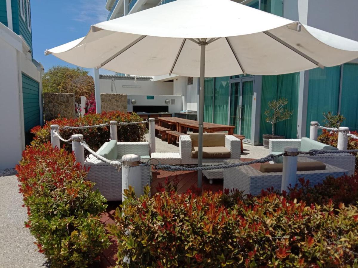 A 406 Fantastic Ocean Beach And Marina View Apt - マンジュラ エクステリア 写真